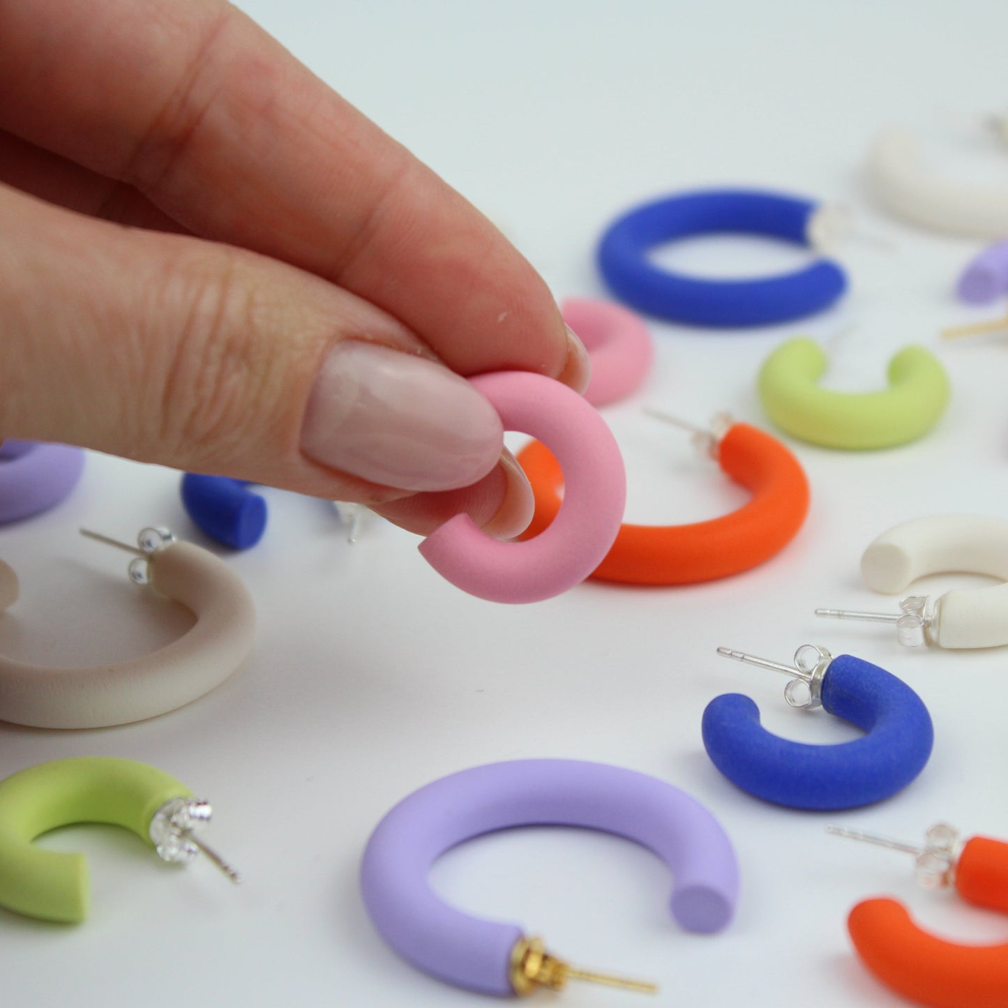 Mini Candy Hoops | Bubblegum pink - Atelier Anda