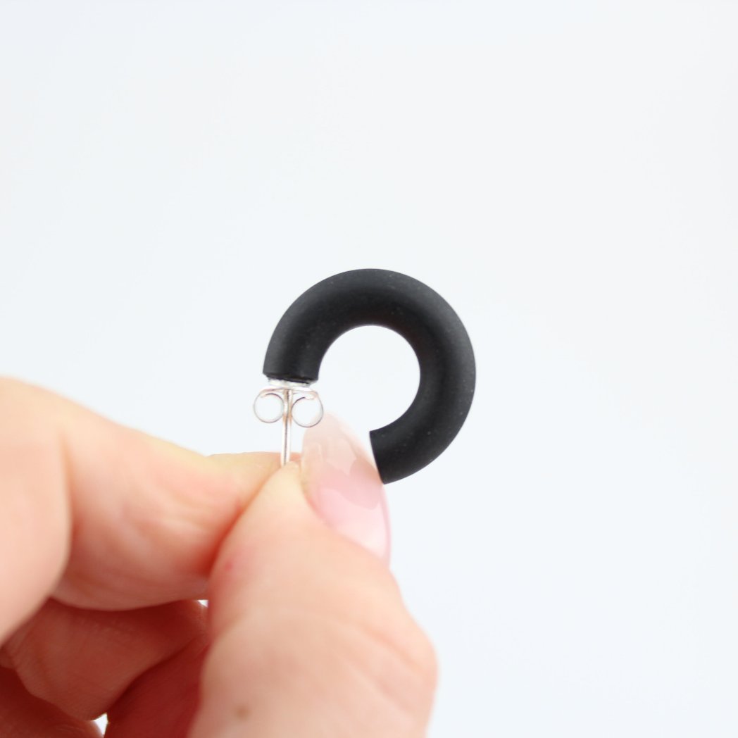 Mini Candy Hoops | Espresso Schwarz - Atelier Anda