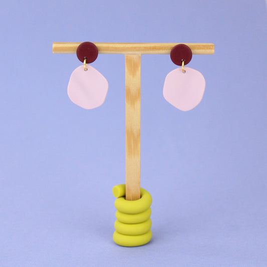 Colorblock Ohrringe – dunkelrot & rosa