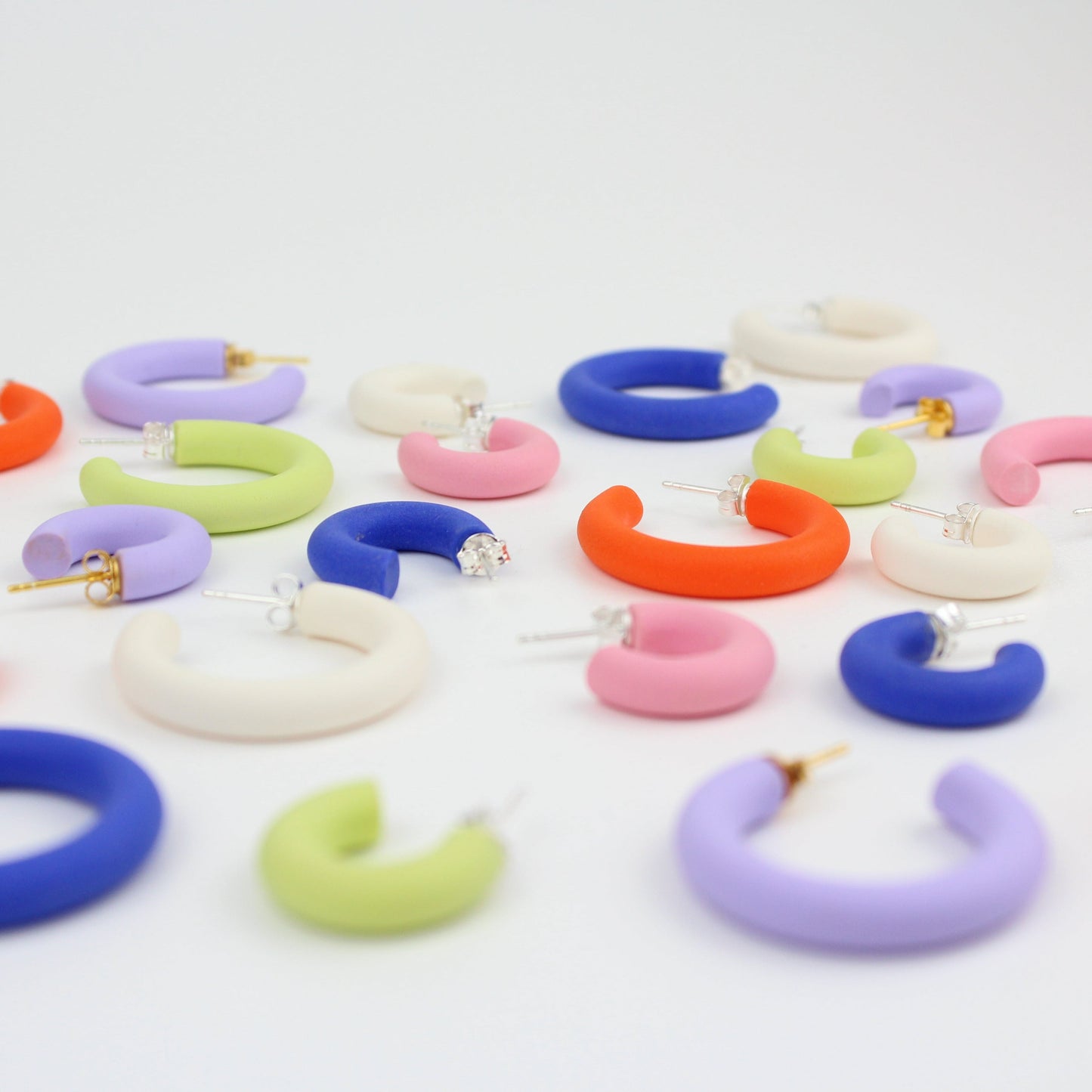 Candy Hoops | Yves Blau - Atelier Anda