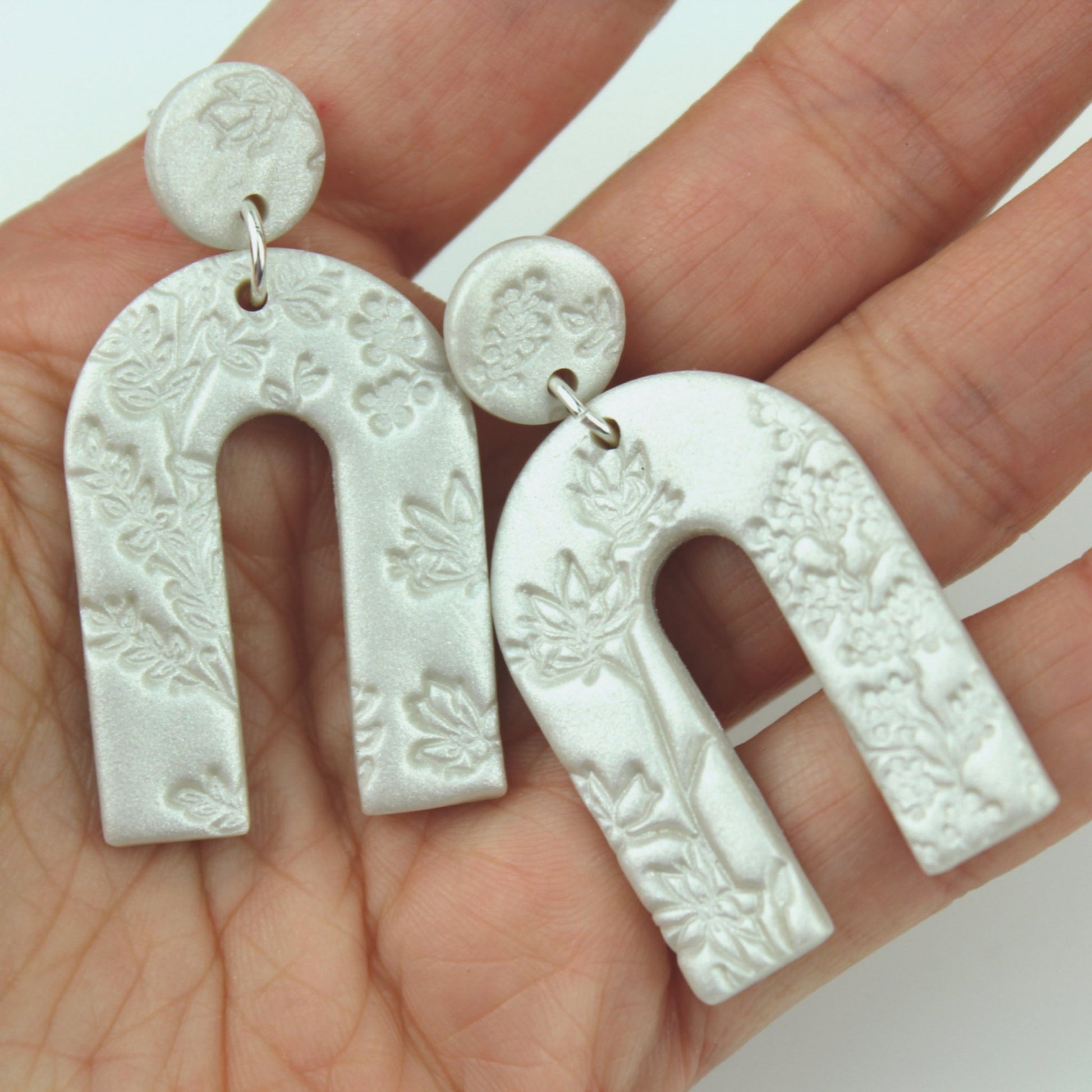 Ohrringe mit Blumenmuster | Perlengarten Collection | Archie Ohrringe - Atelier Anda