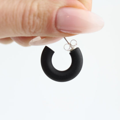 Mini Candy Hoops | Espresso Schwarz - Atelier Anda