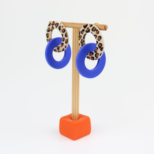 Loops | leo & dunkelblau - Atelier Anda
